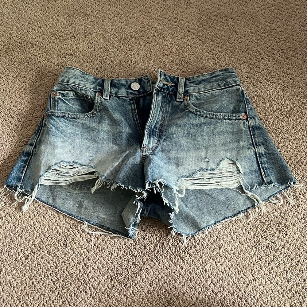 women’s garage jean shorts, size 23/00